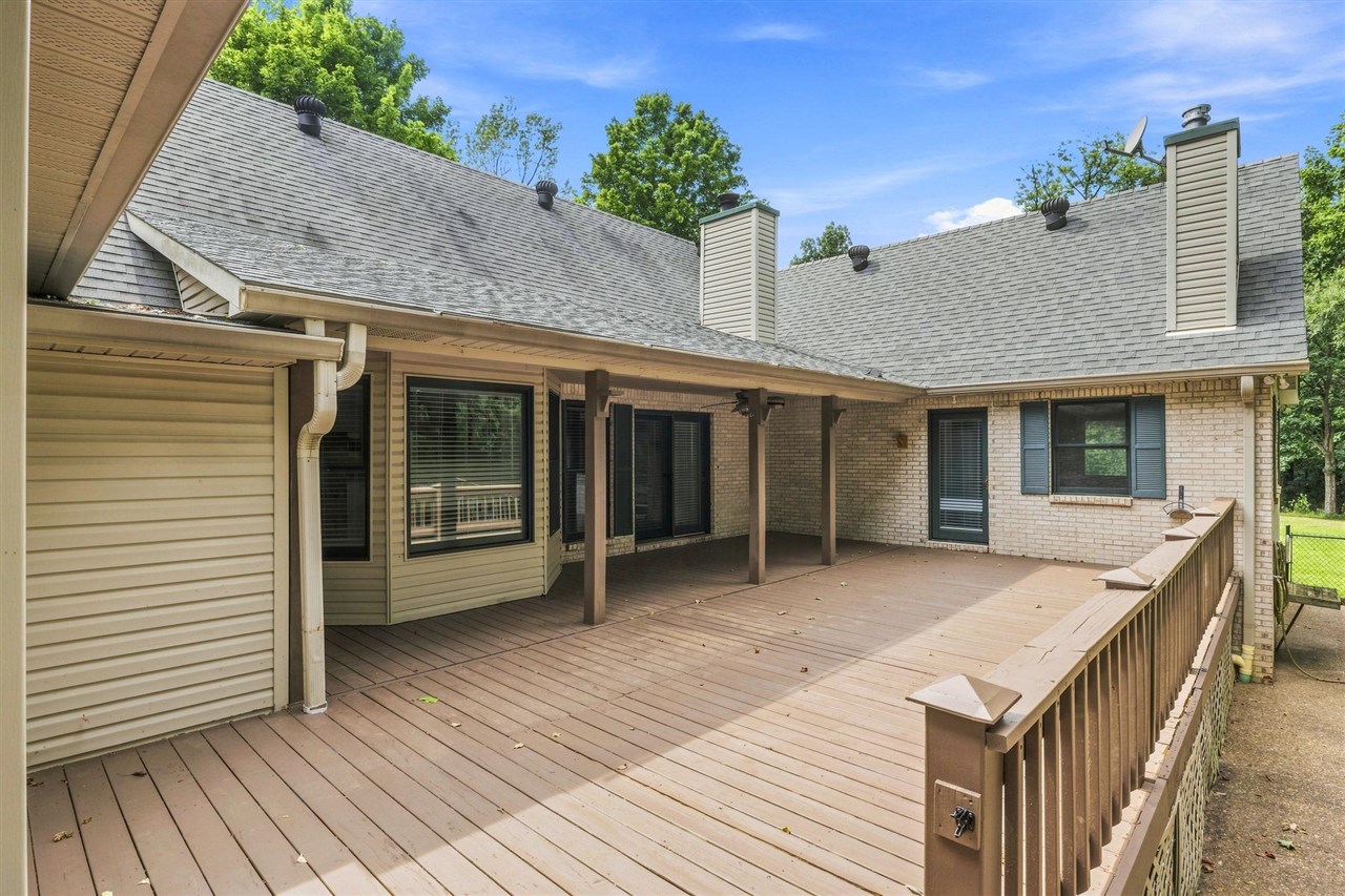 1314 Holland Brothers Road