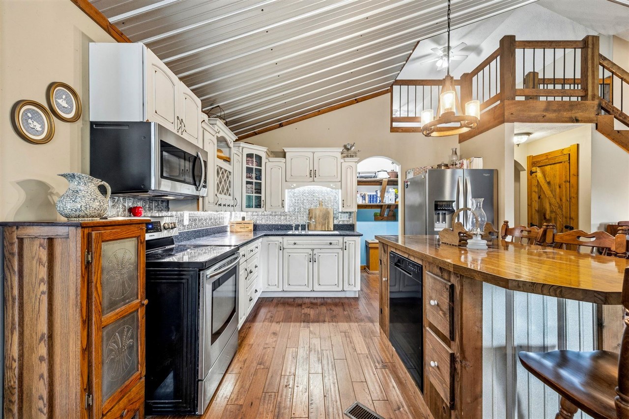 505 Brewster Road
