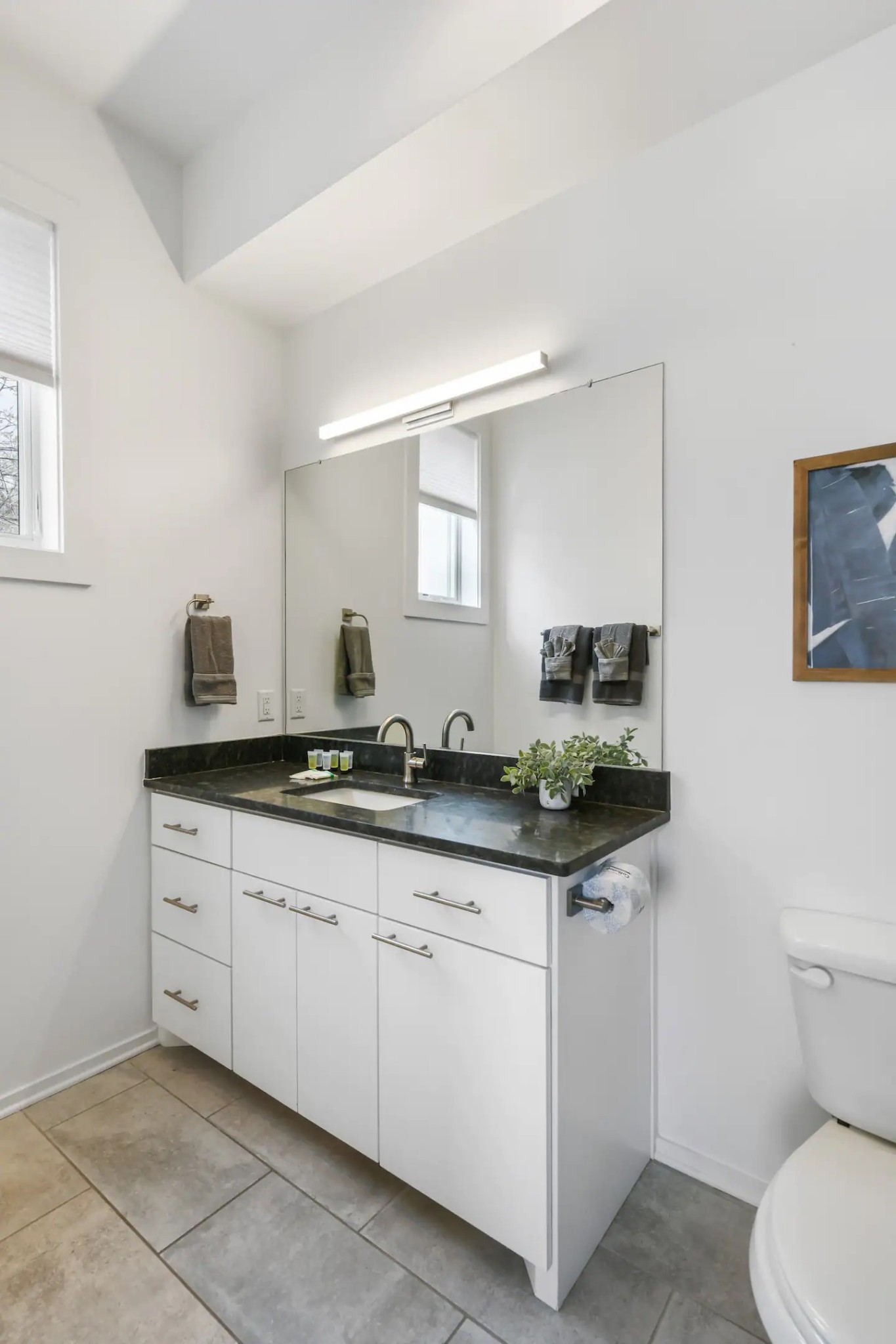 2216 Belmont Blvd Unit: C