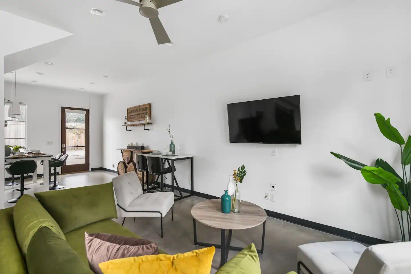 2216 Belmont Blvd Unit: C