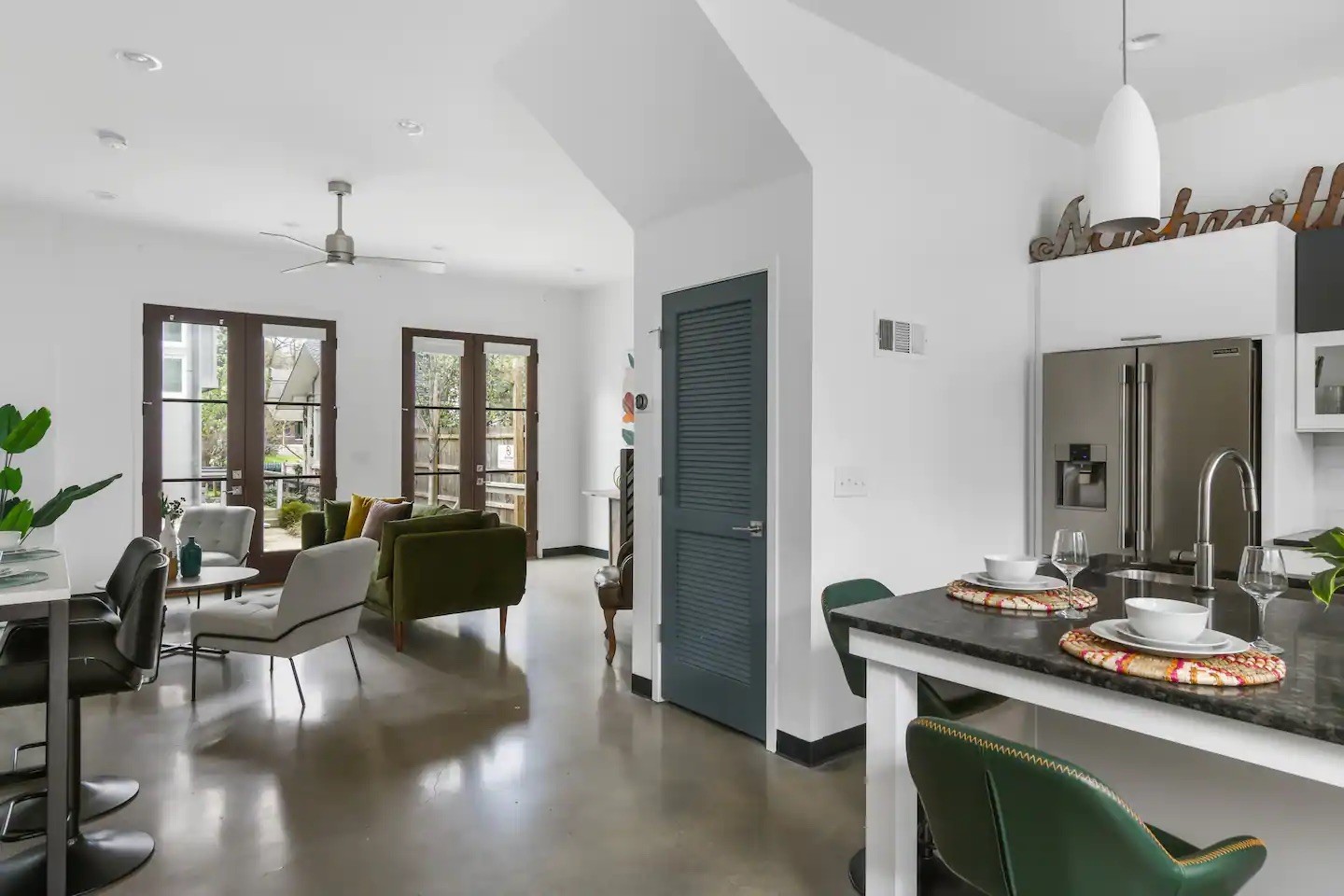 2216 Belmont Blvd Unit: C