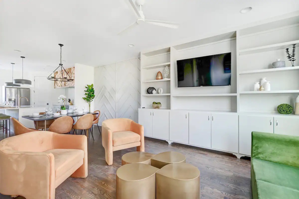 1033 Wedgewood Ave Unit: 2