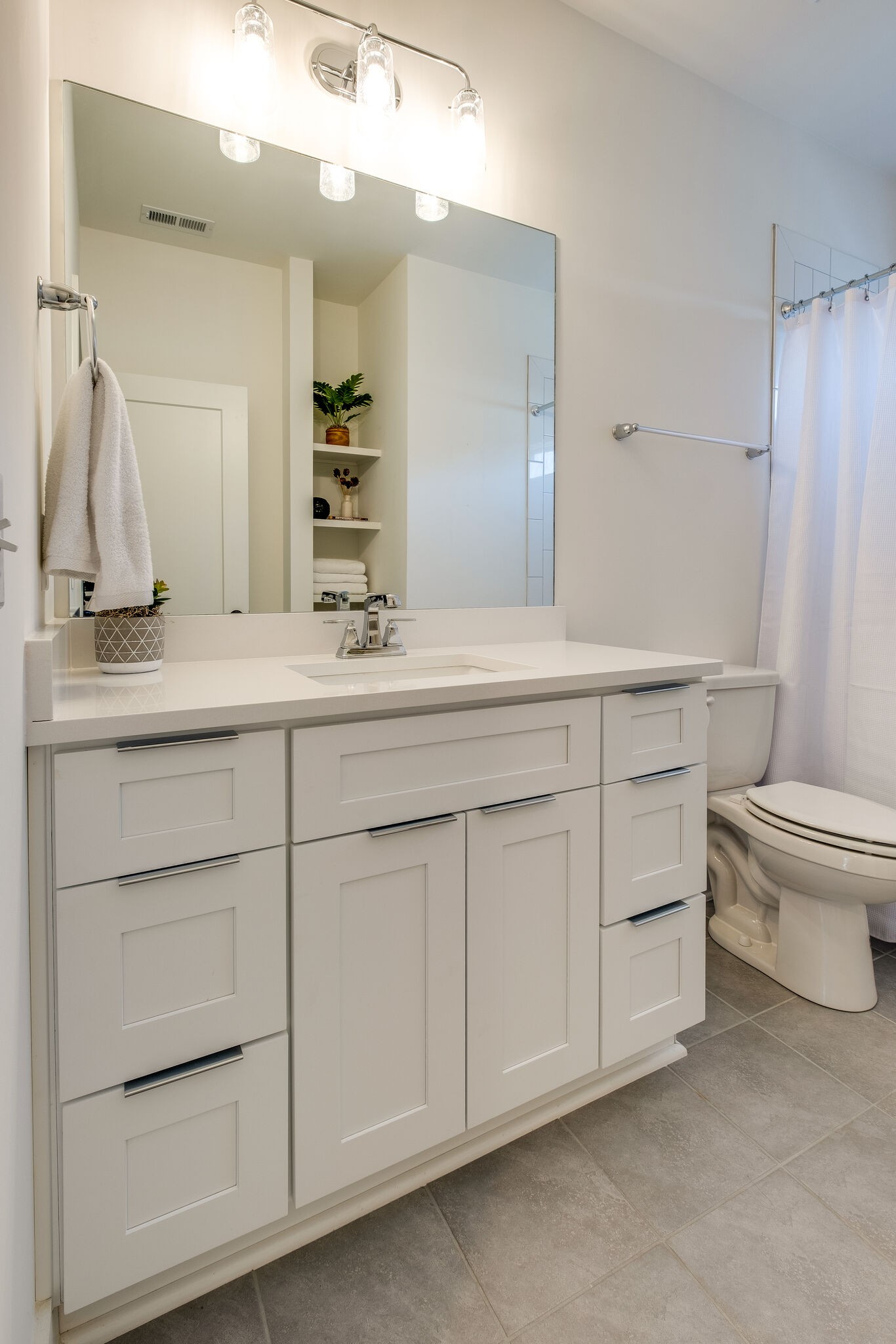 1519 Meridian St Unit: 1