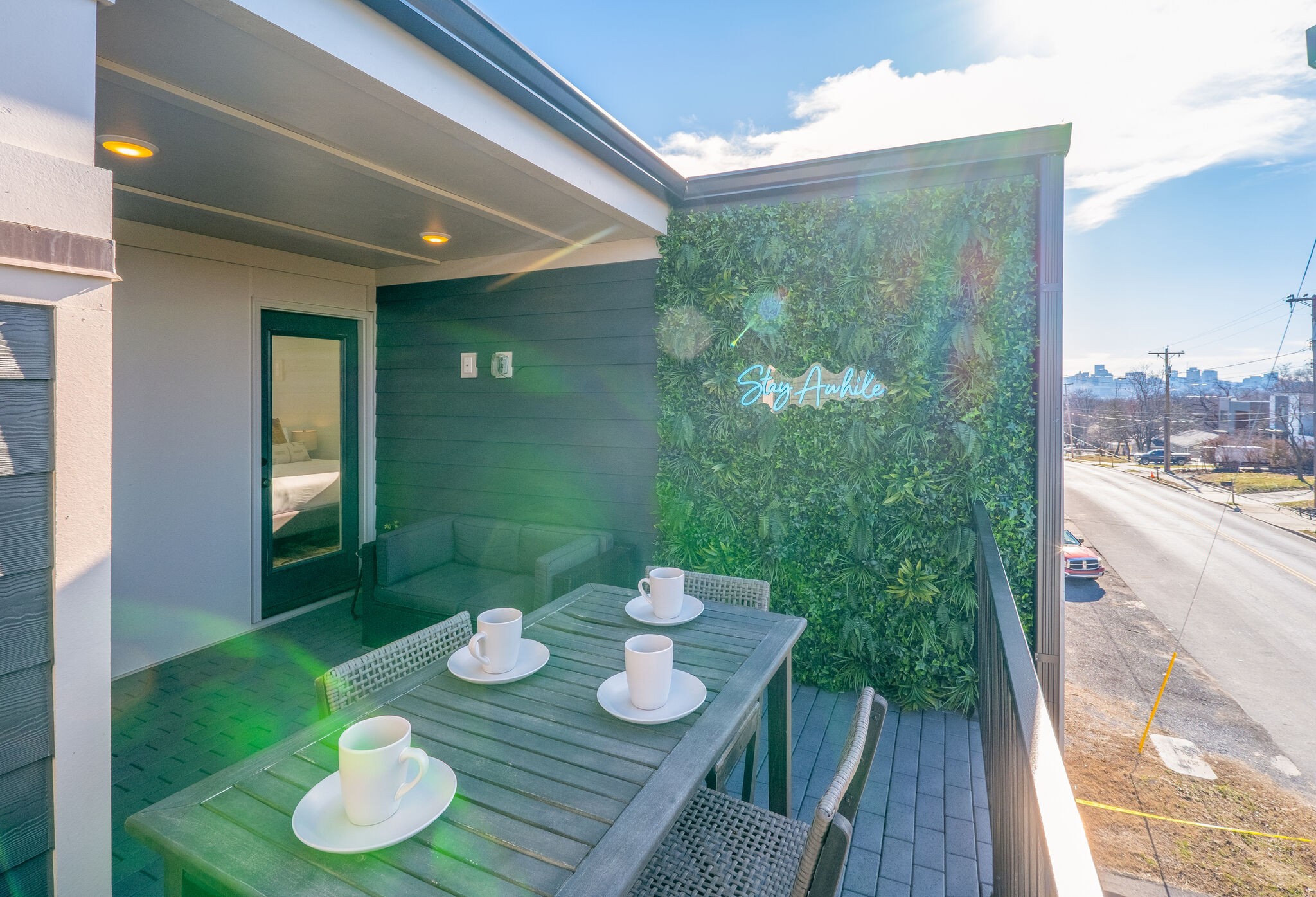 1519 Meridian St Unit: 1