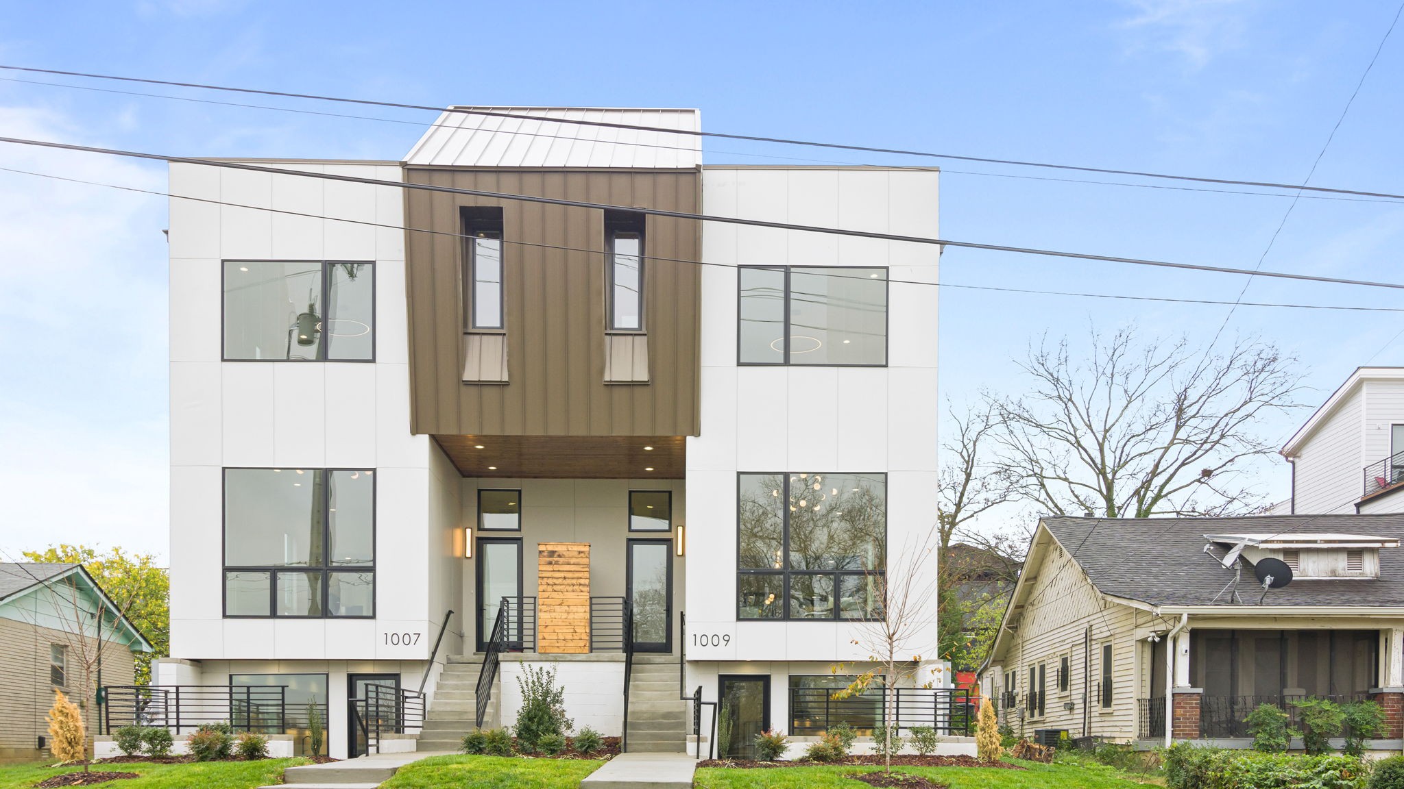 1009 Summit Ave
