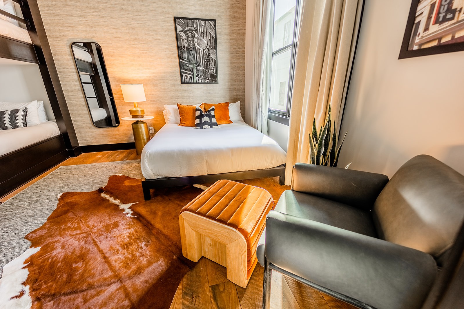 1037 Southside Ct Unit: 4