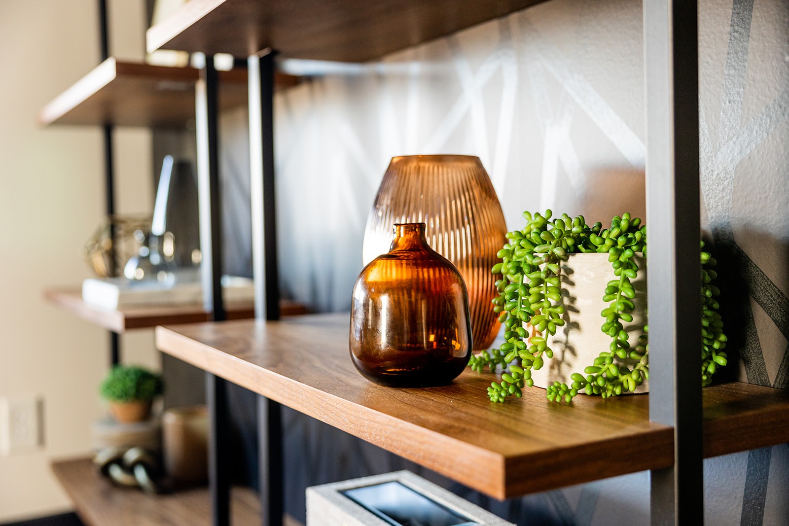 1037 Southside Ct Unit: 4