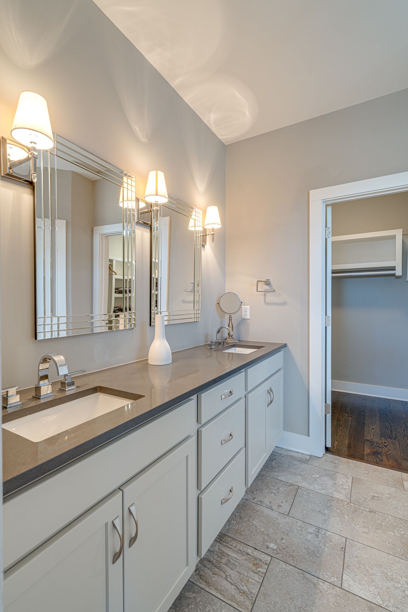 1410 Edgehill Ave Unit: B