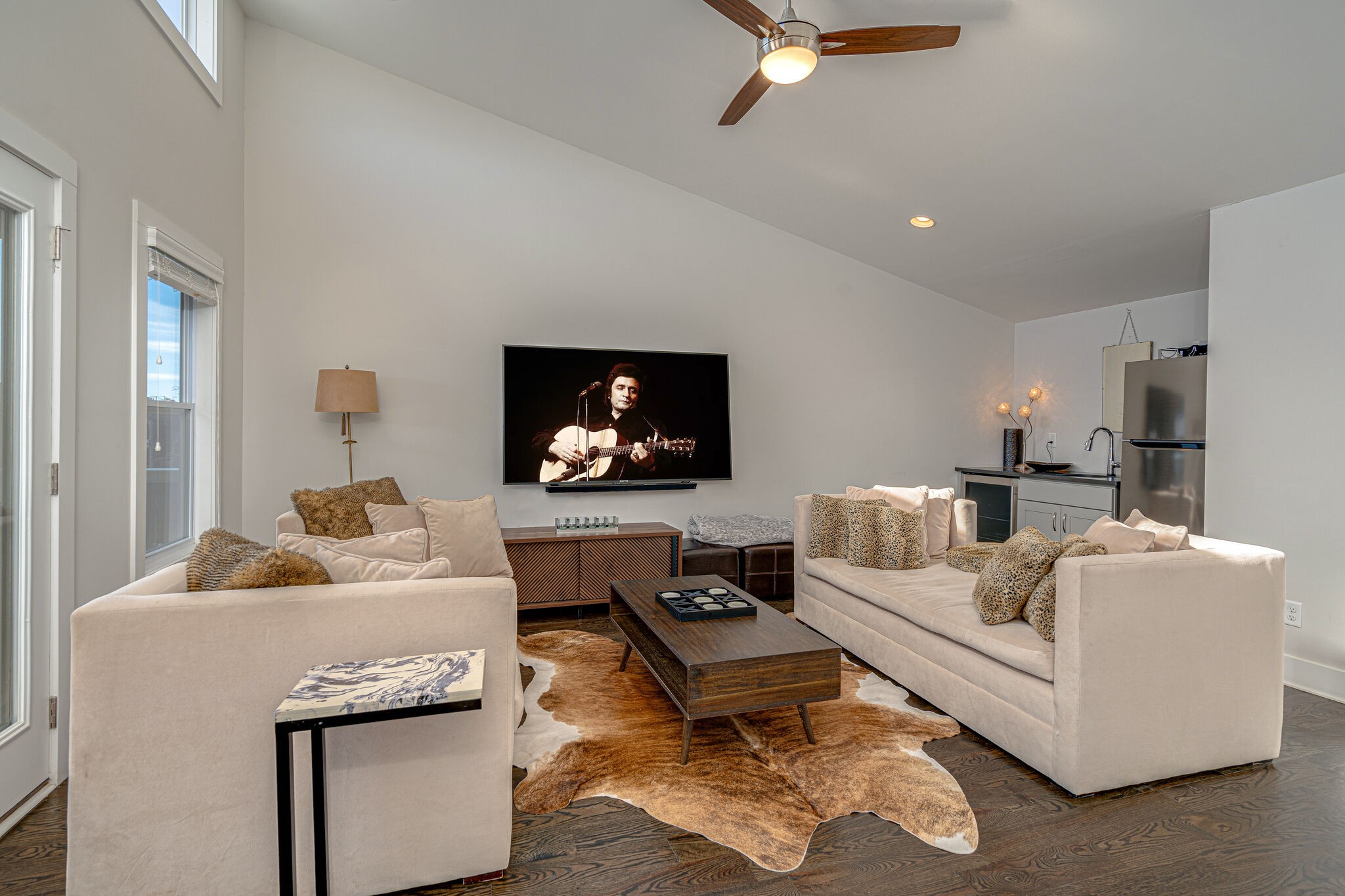 1410 Edgehill Ave Unit: B