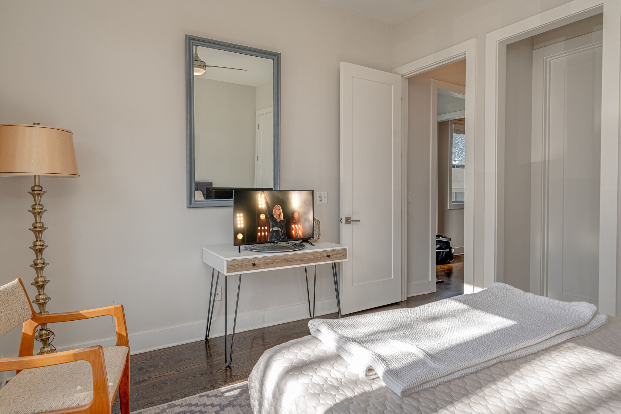 1410 Edgehill Ave Unit: B