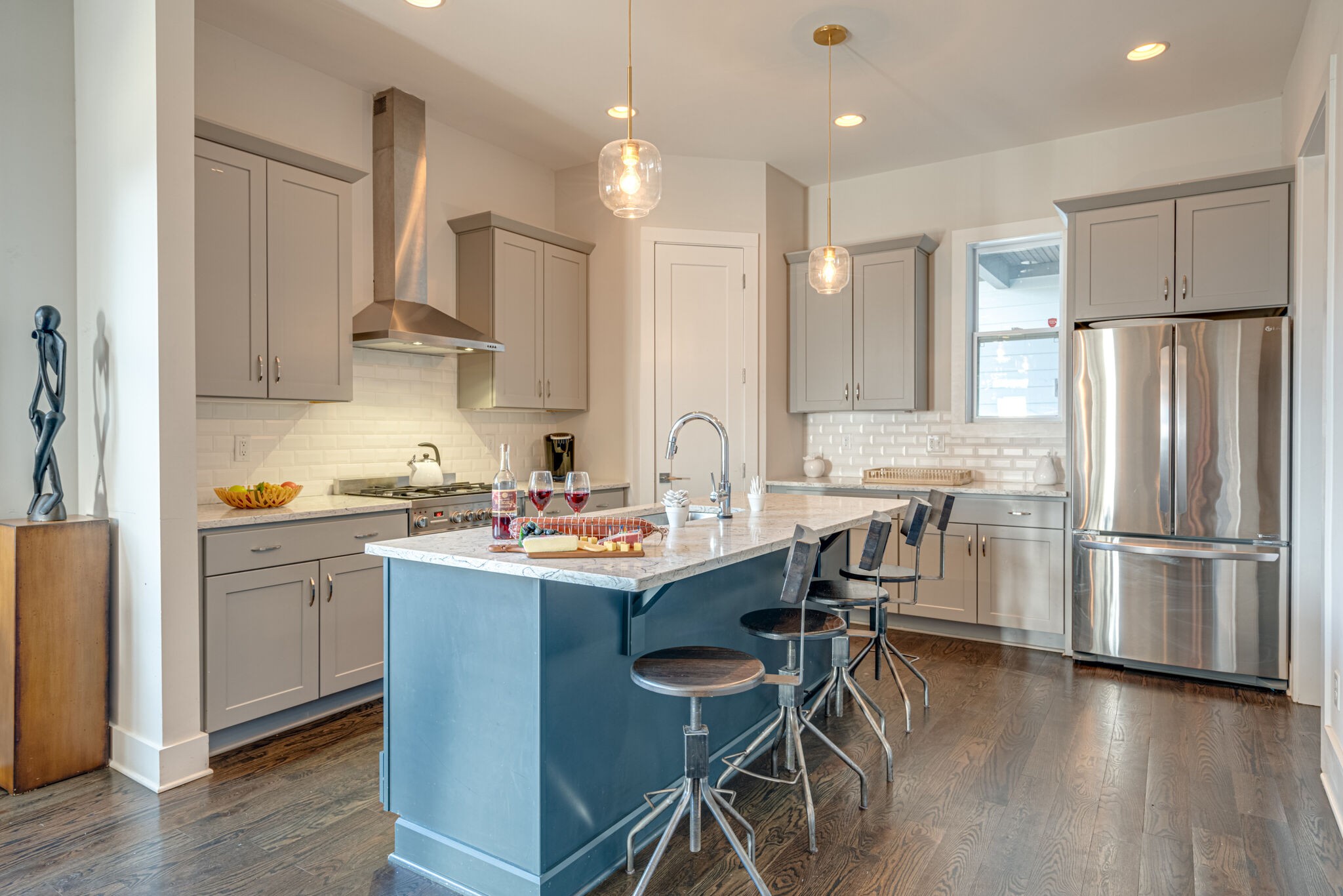 1410 Edgehill Ave Unit: B