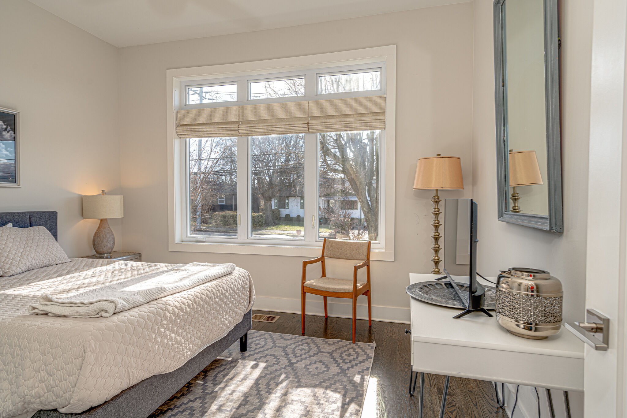 1410 Edgehill Ave Unit: B