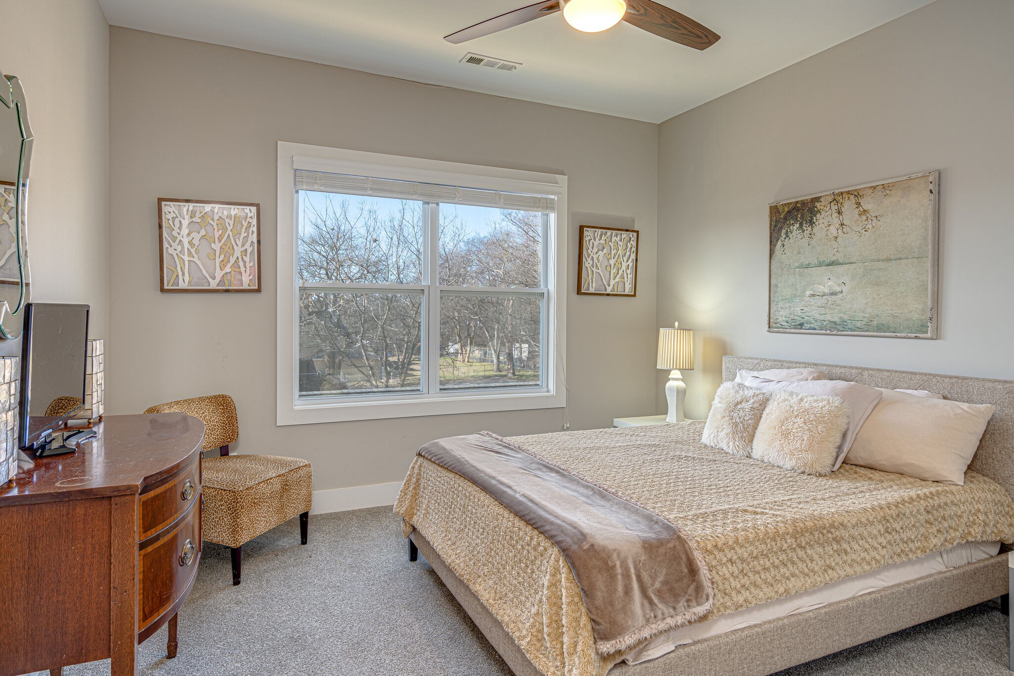 1410 Edgehill Ave Unit: B