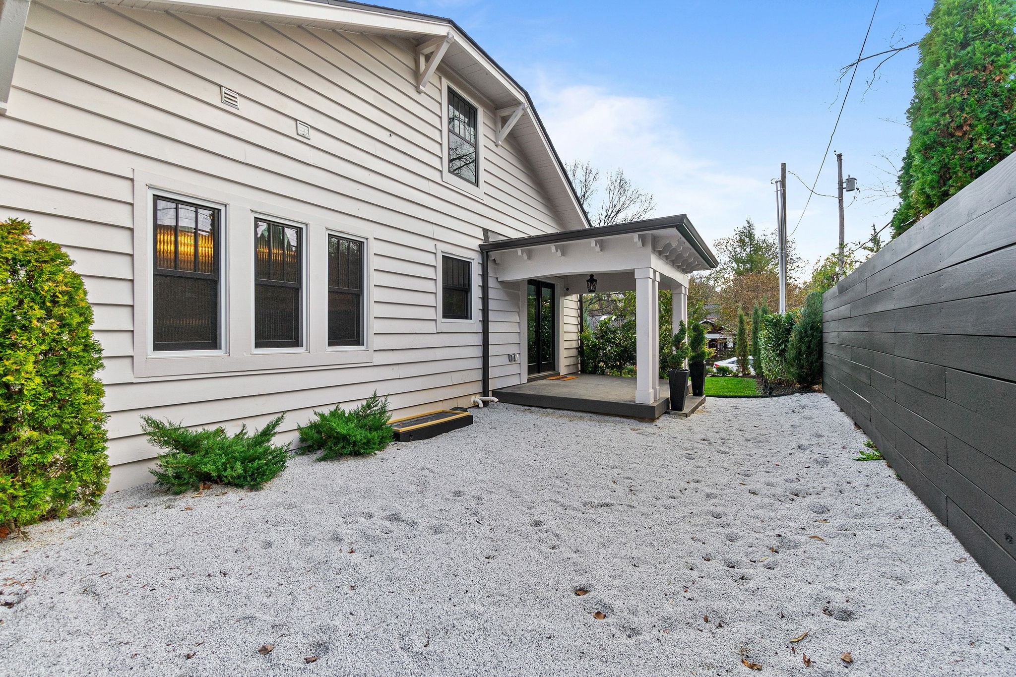 1514 Cedar Ln