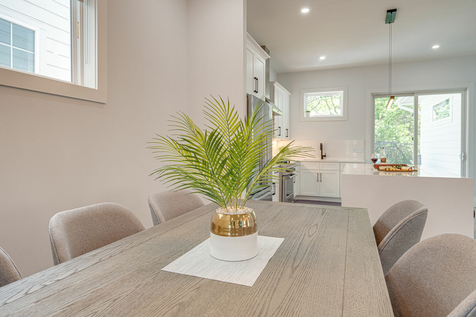 521 Camden Dr Unit: B