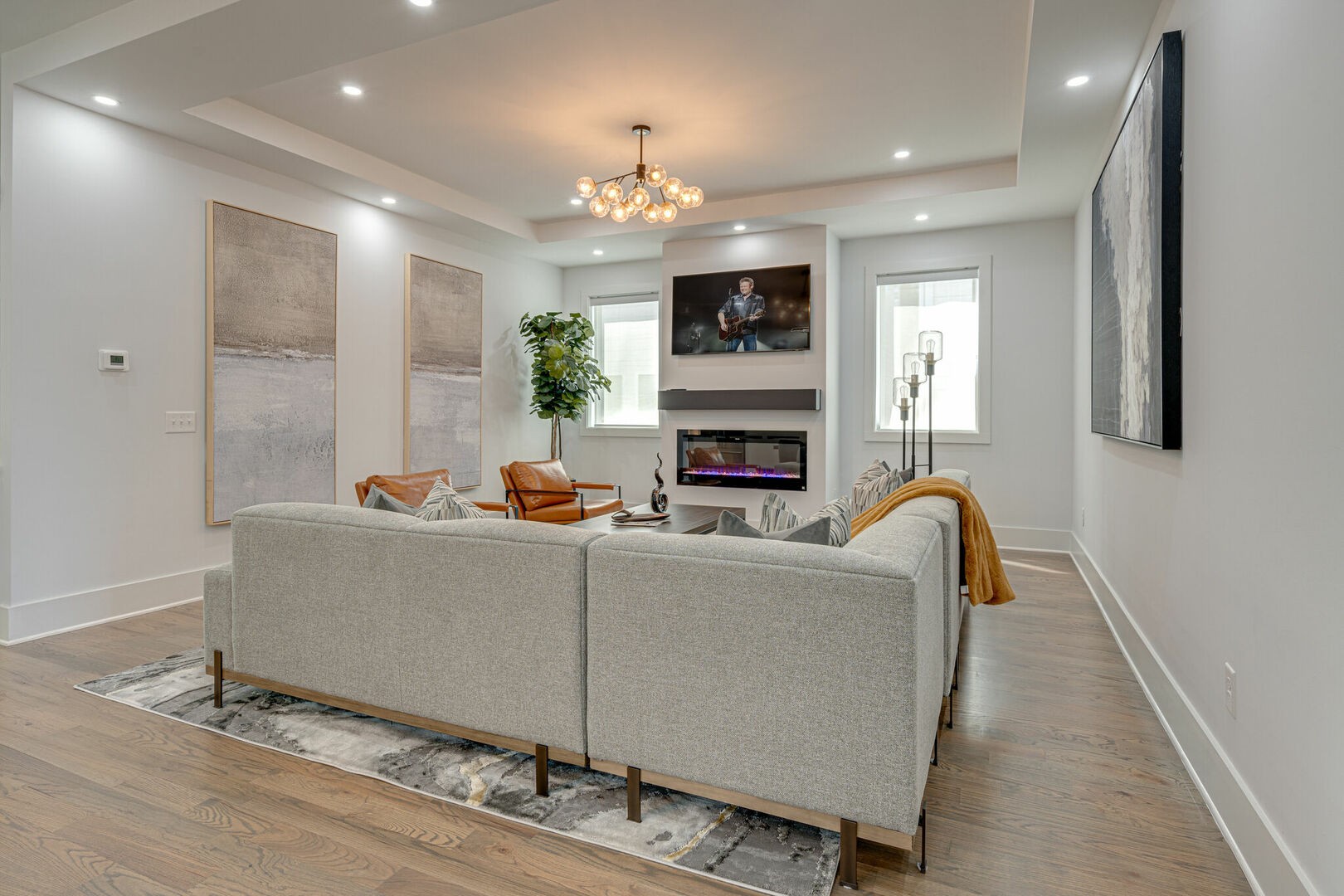 521 Camden Dr Unit: B