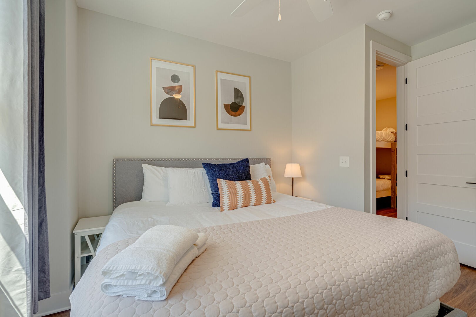 805B Bradford Ave Unit: 301