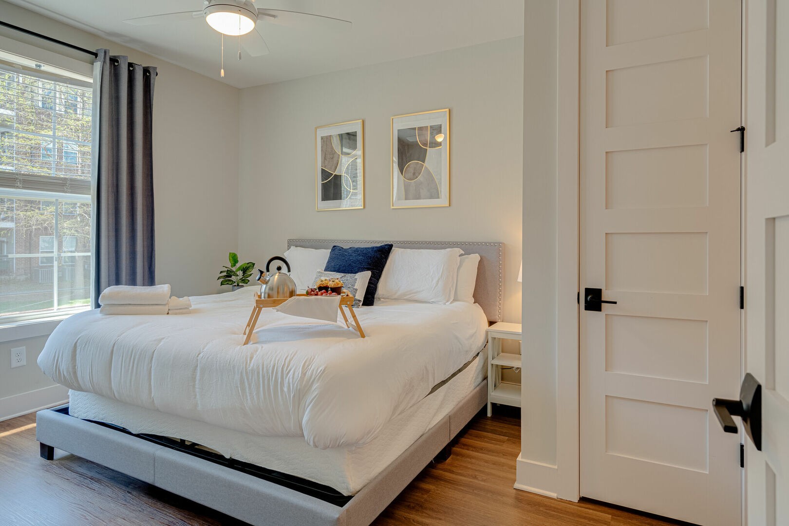 805B Bradford Ave Unit: 301