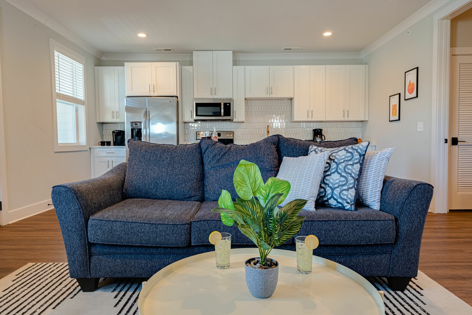 805B Bradford Ave Unit: 301