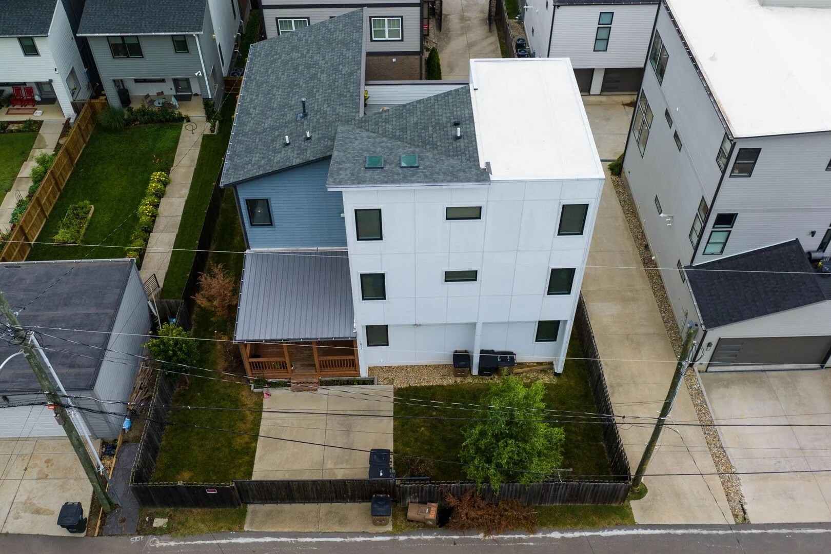 1011 Southside Ct