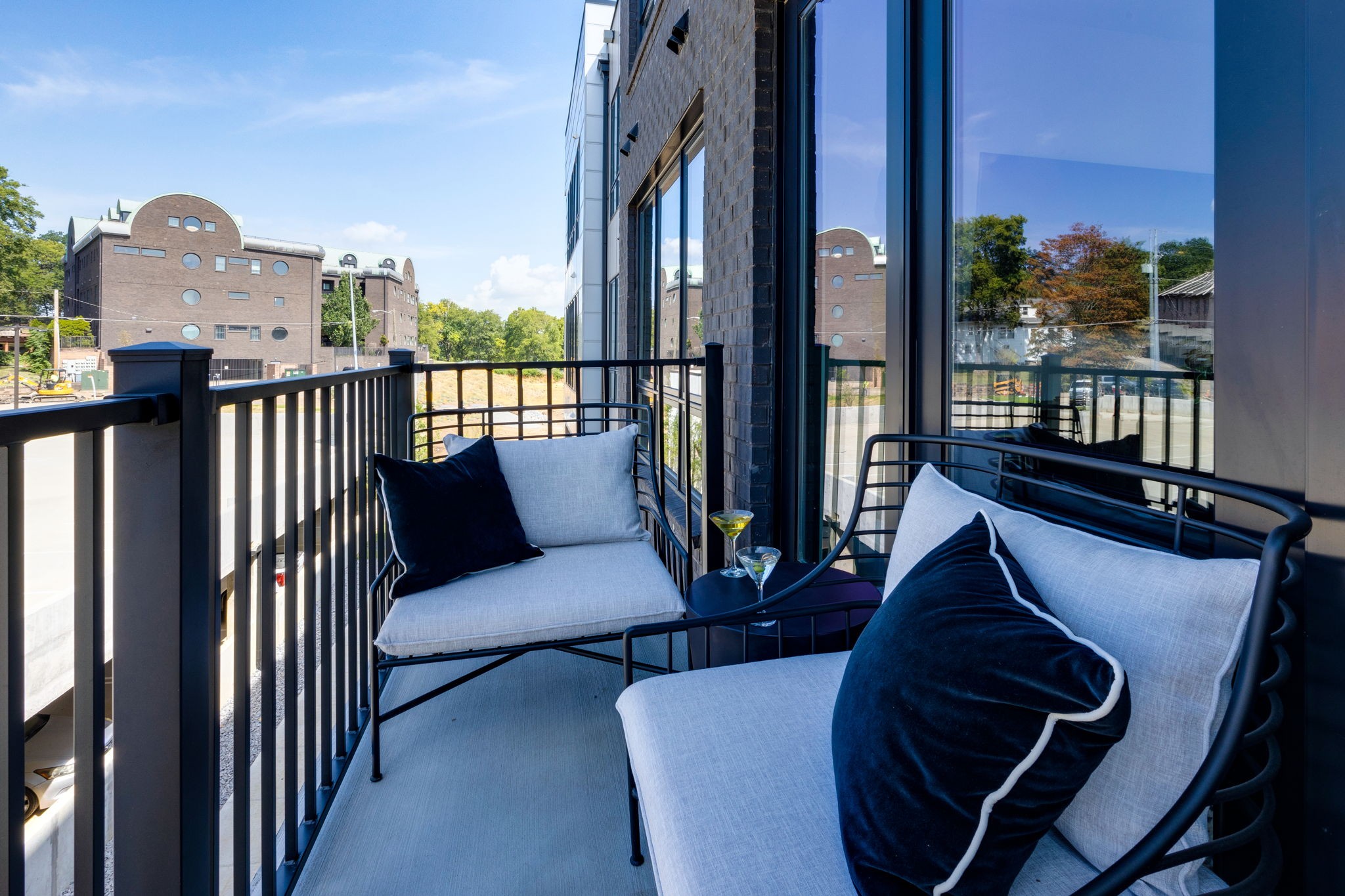 303 31st Ave, N Unit: 415