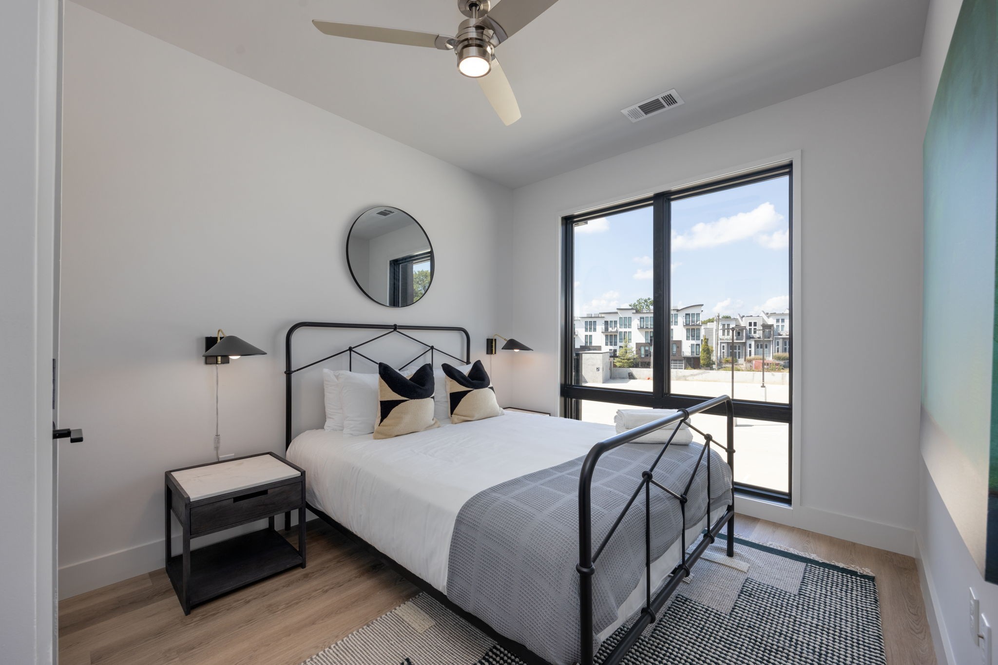 303 31st Ave, N Unit: 415