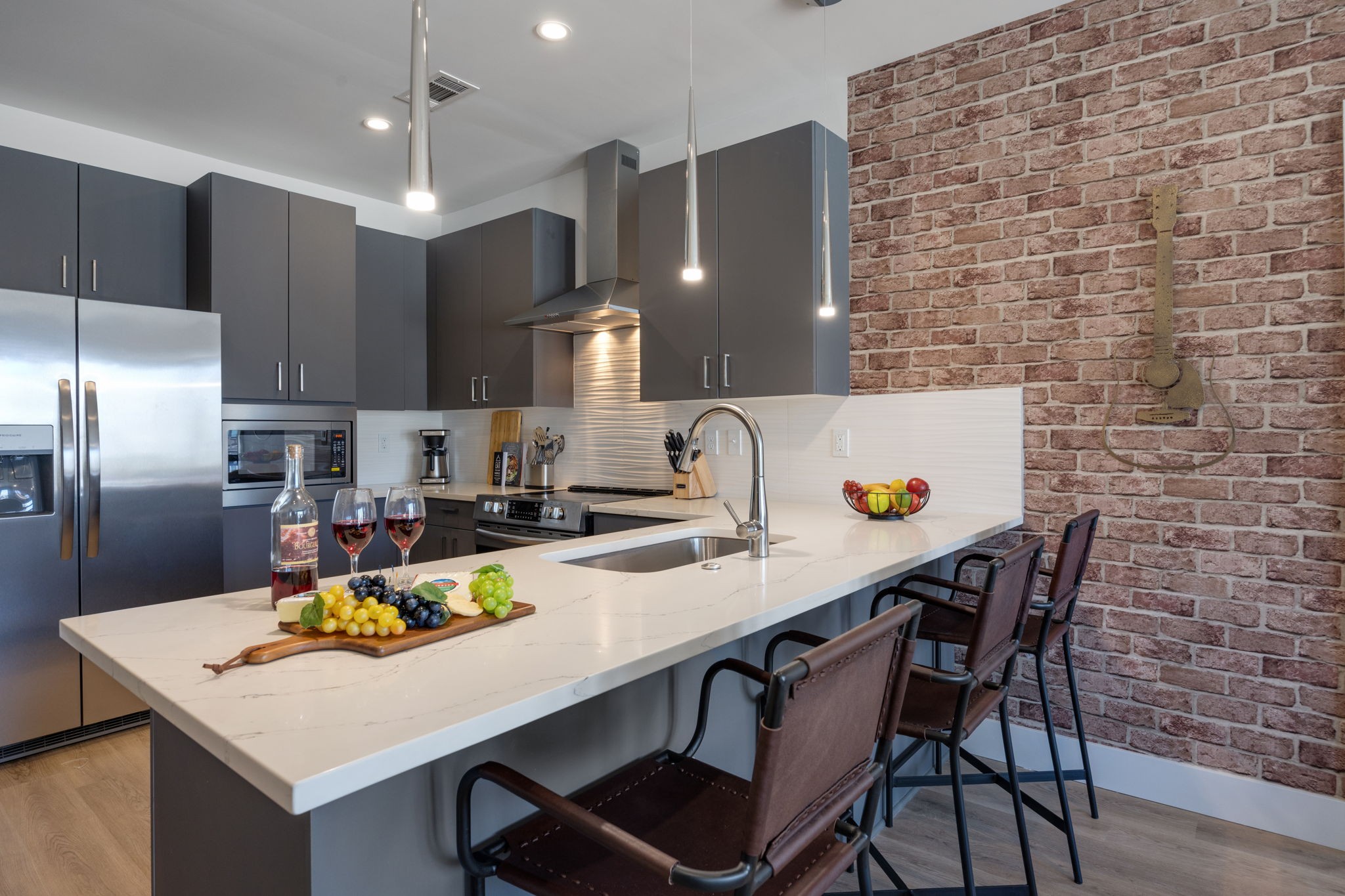 303 31st Ave, N Unit: 415
