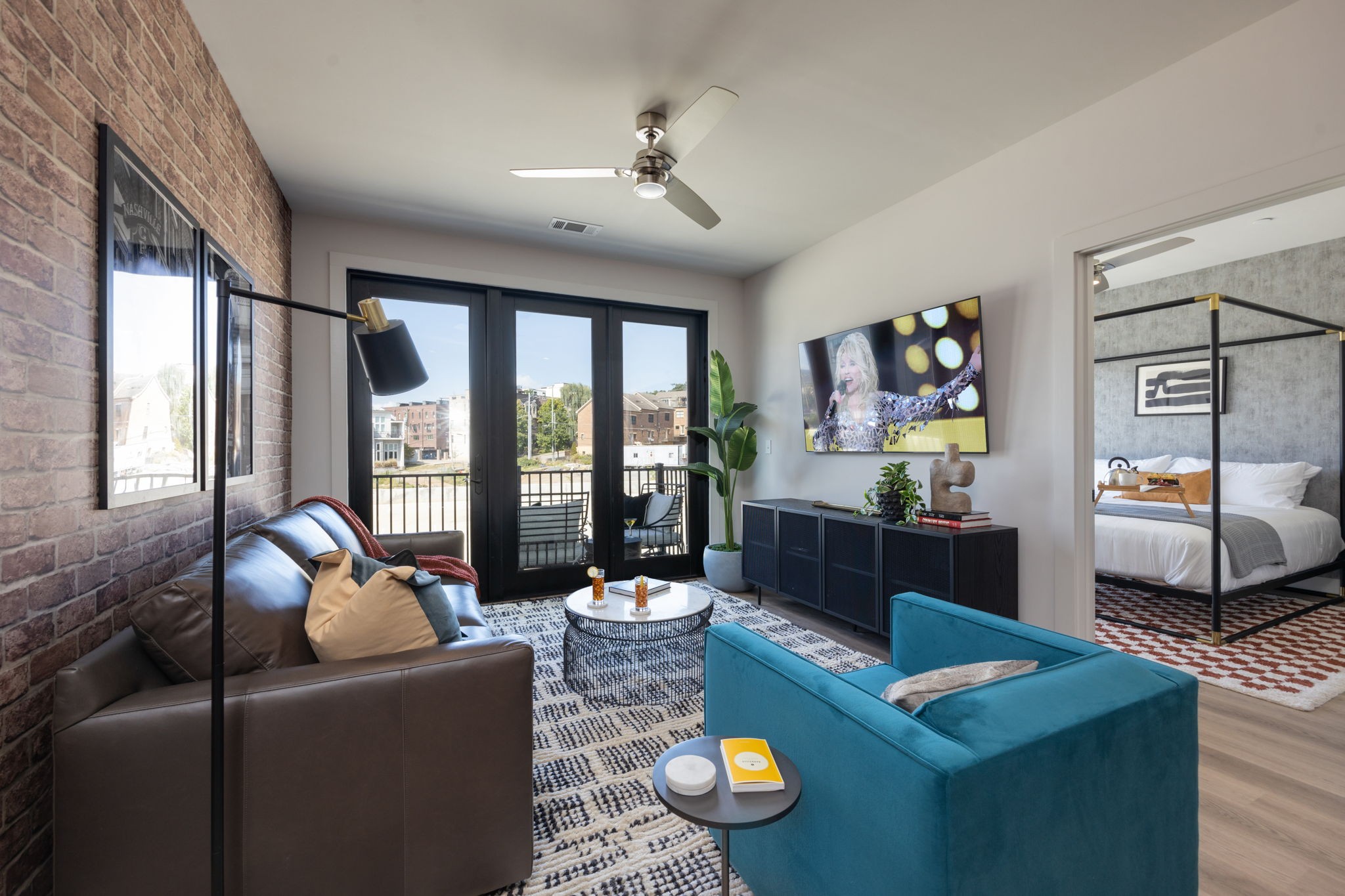 303 31st Ave, N Unit: 415