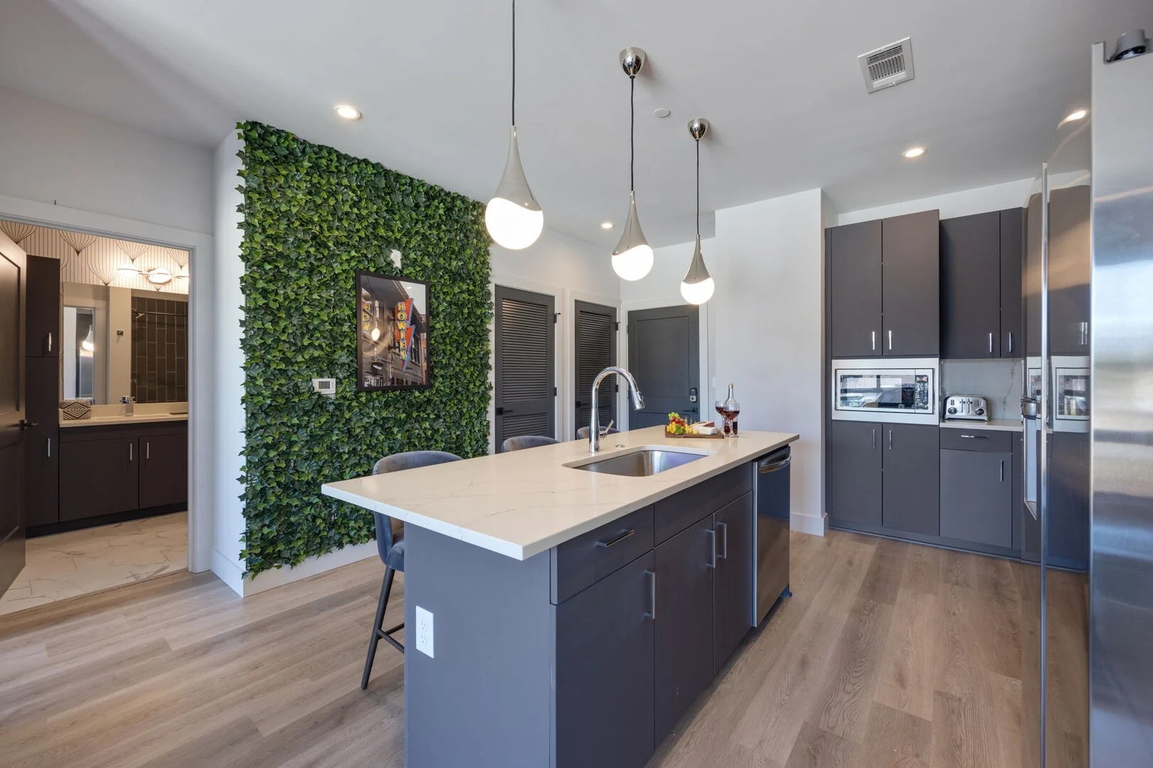 303 31st Ave, N Unit: 506
