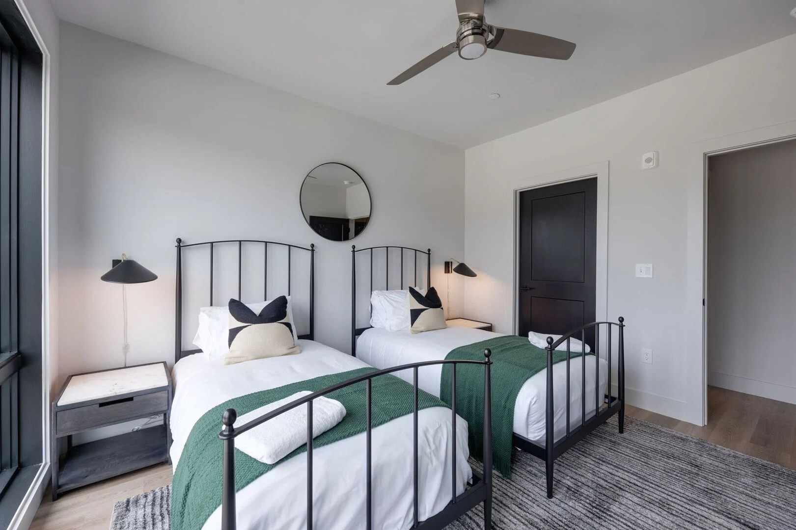 303 31st Ave, N Unit: 504