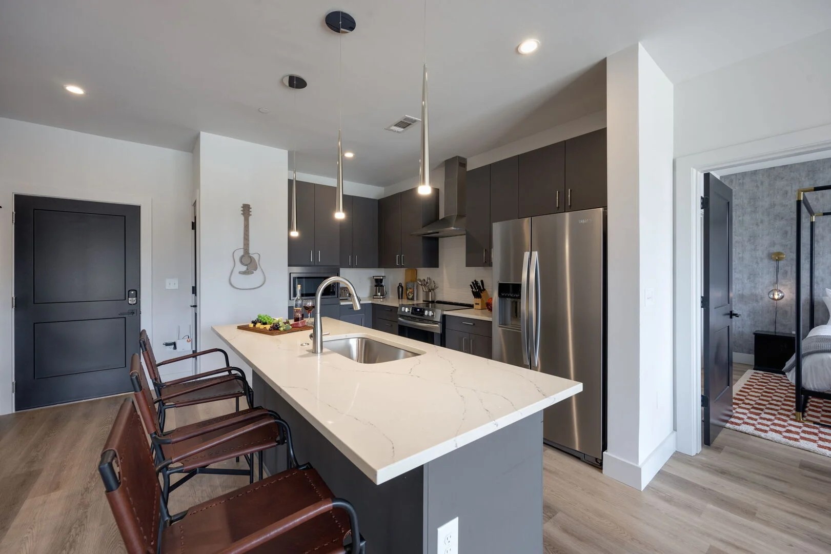 303 31st Ave, N Unit: 504