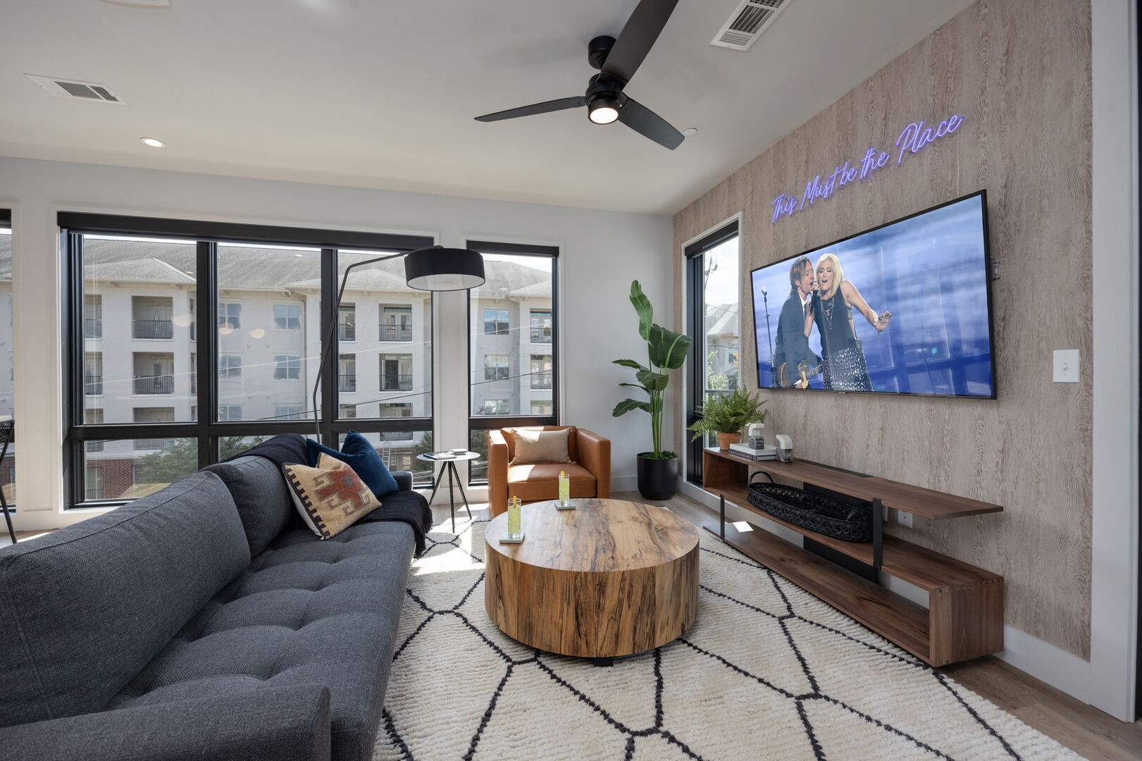 303 31st Ave, N Unit: 301