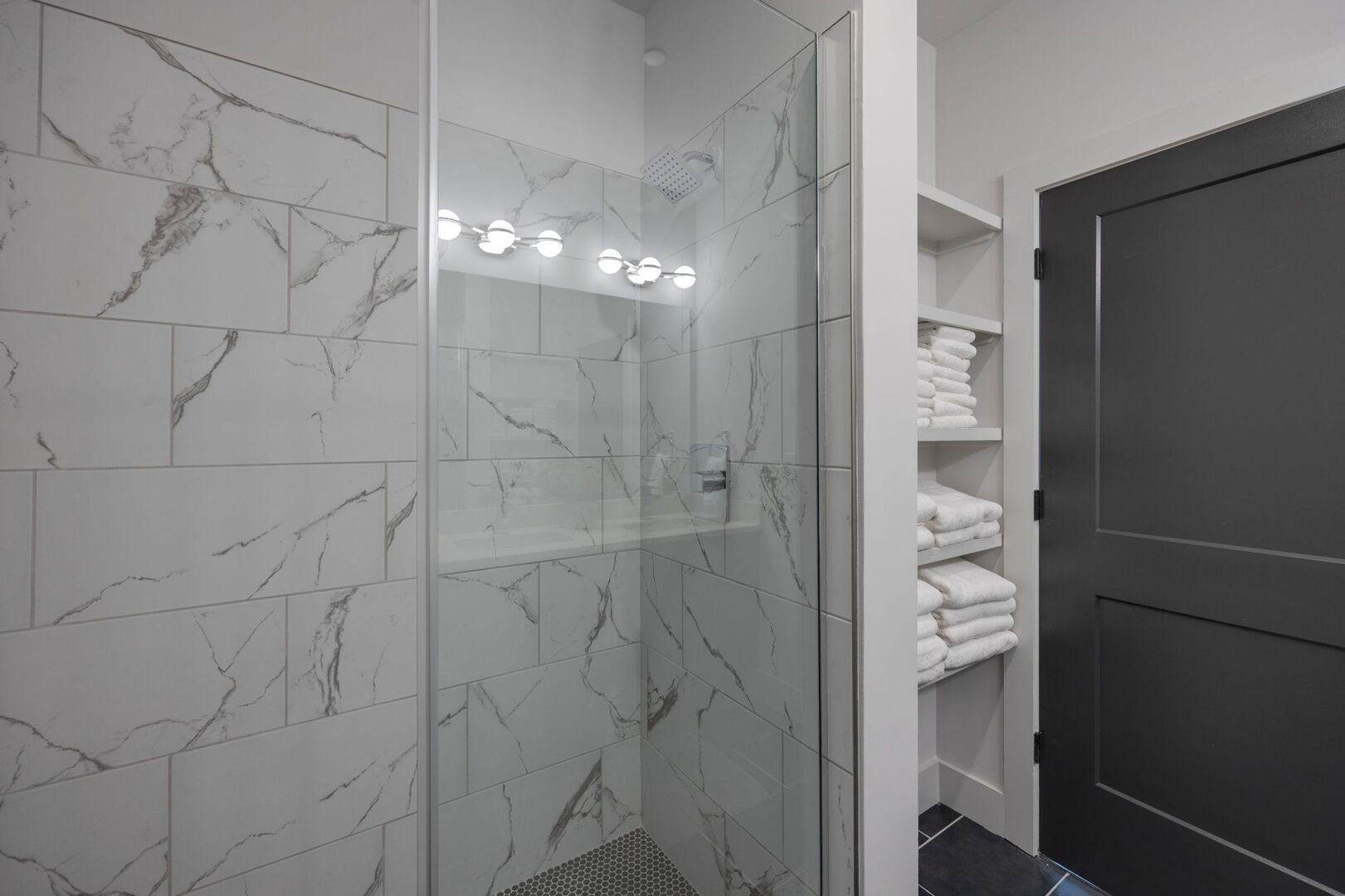 303 31st Ave, N Unit: 301