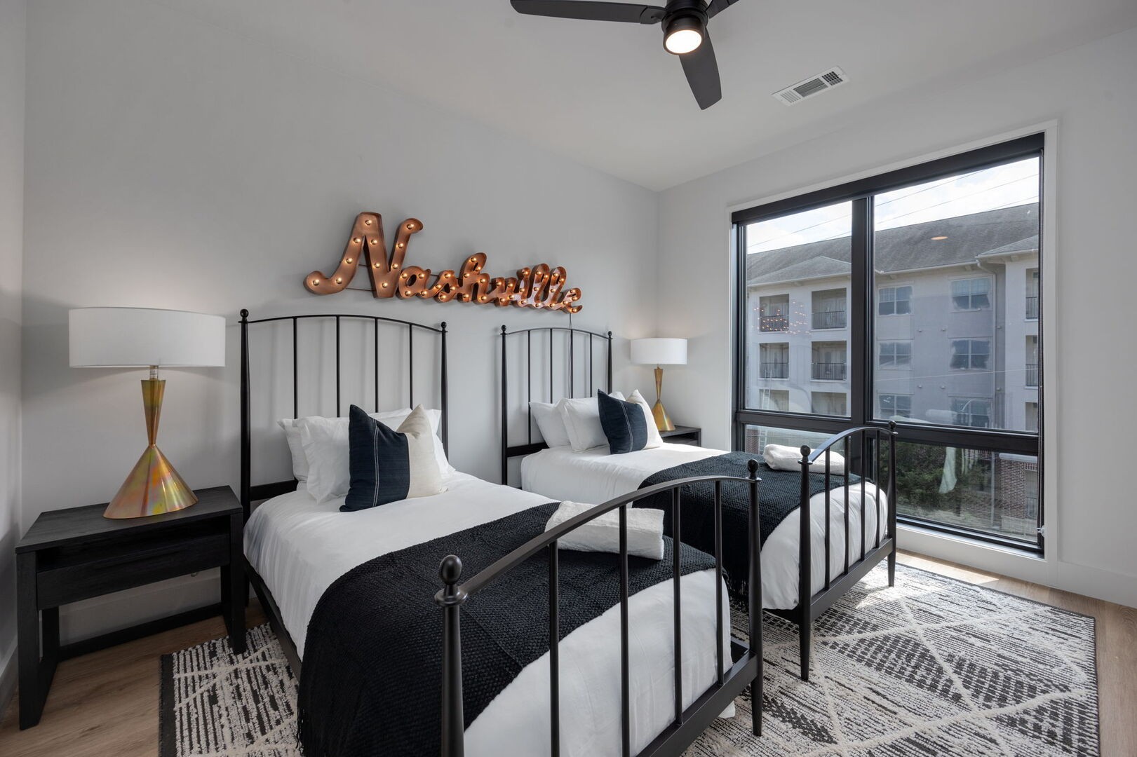 303 31st Ave, N Unit: 301