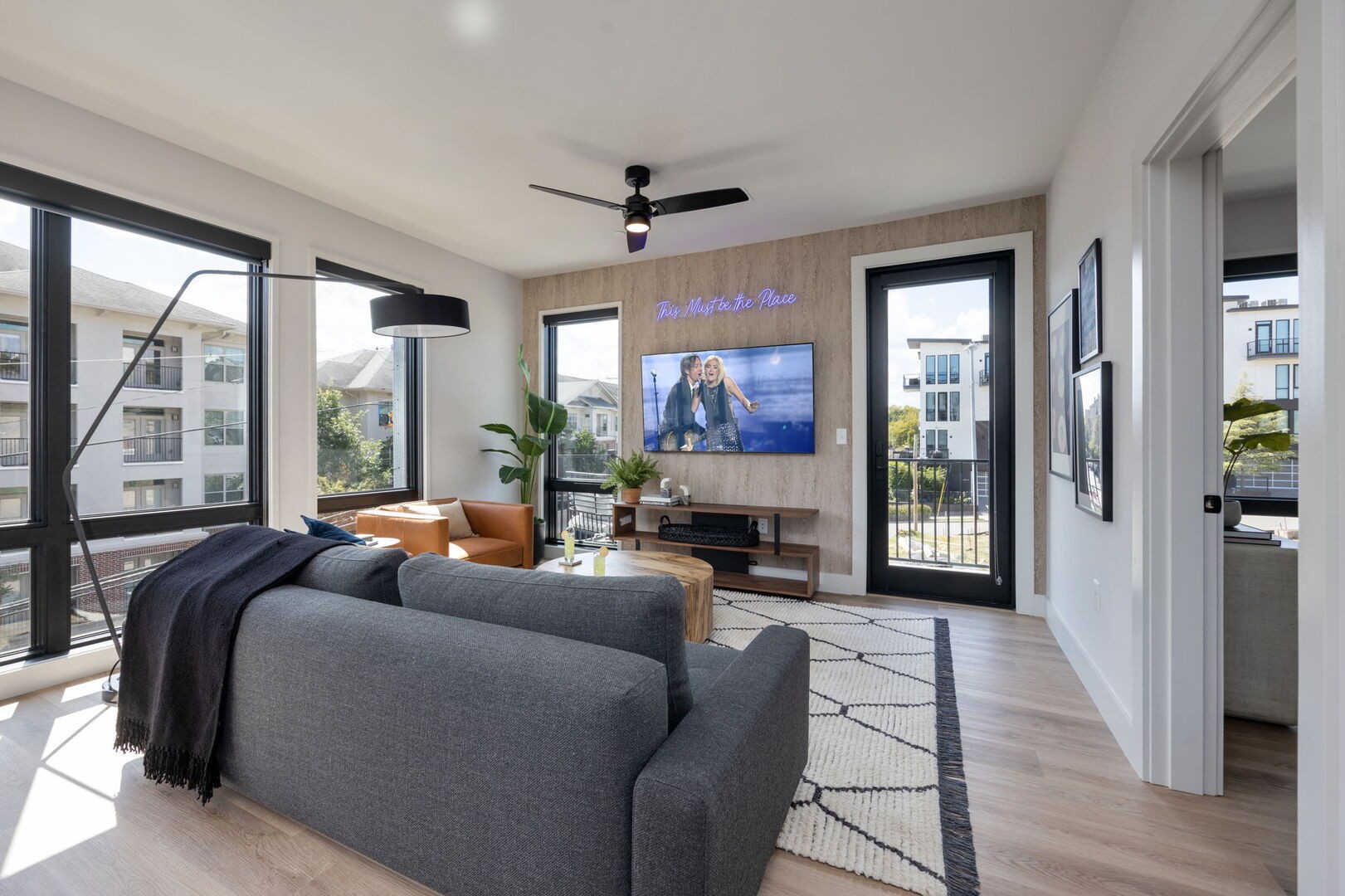 303 31st Ave, N Unit: 301