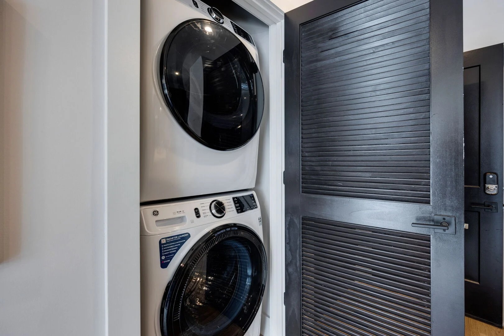 303 31st Ave, N Unit: 303