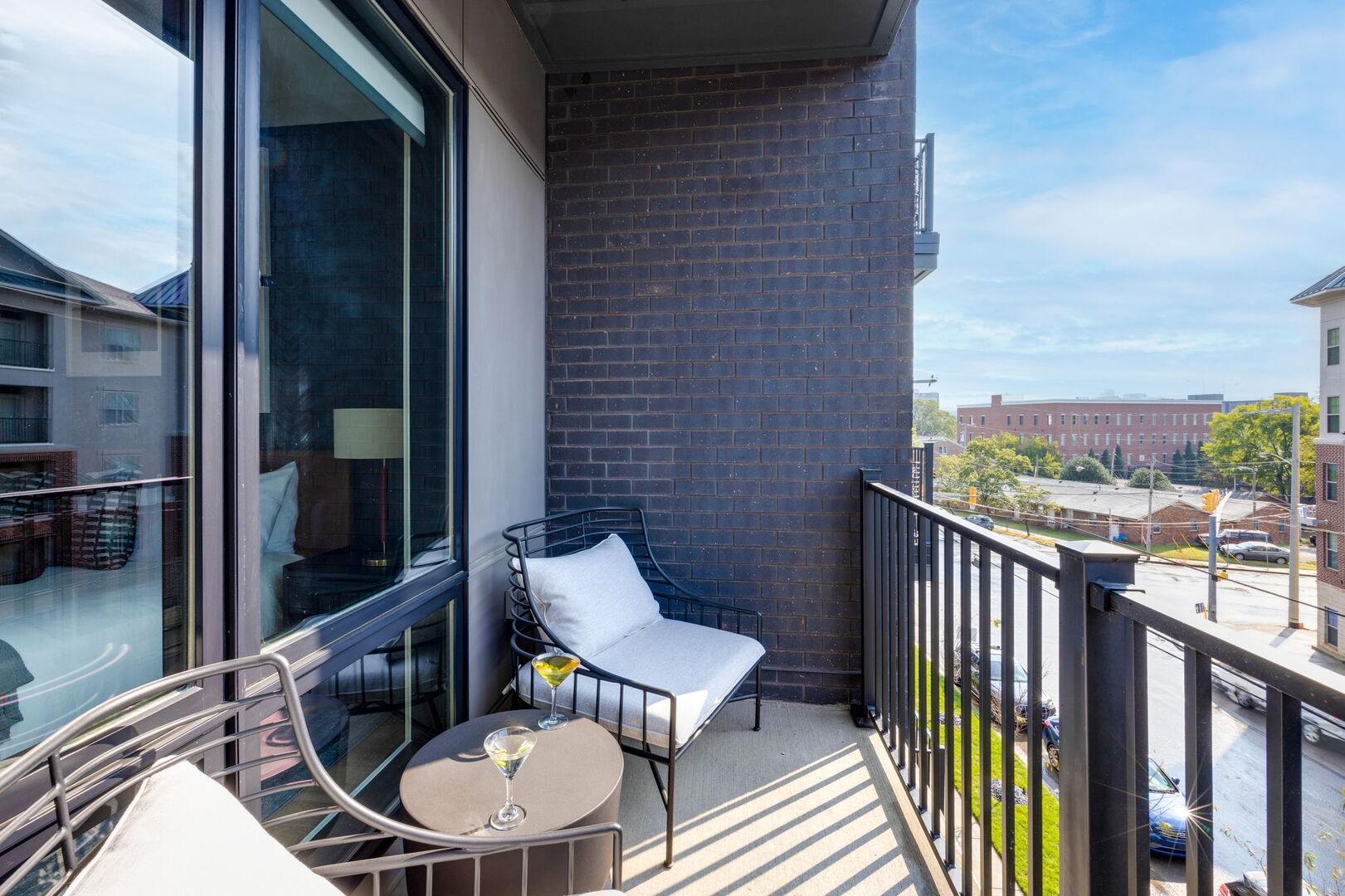 303 31st Ave, N Unit: 303