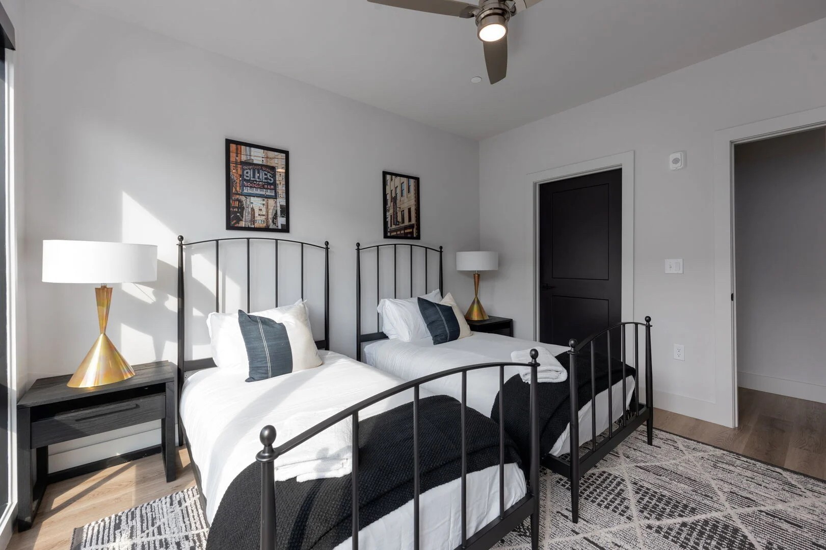 303 31st Ave, N Unit: 303