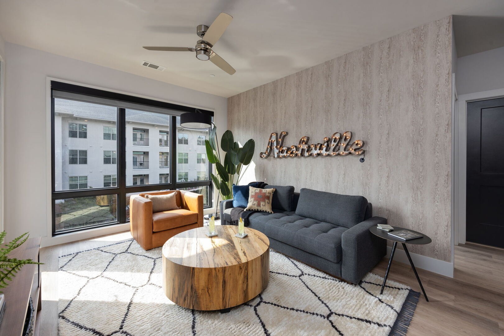 303 31st Ave, N Unit: 303