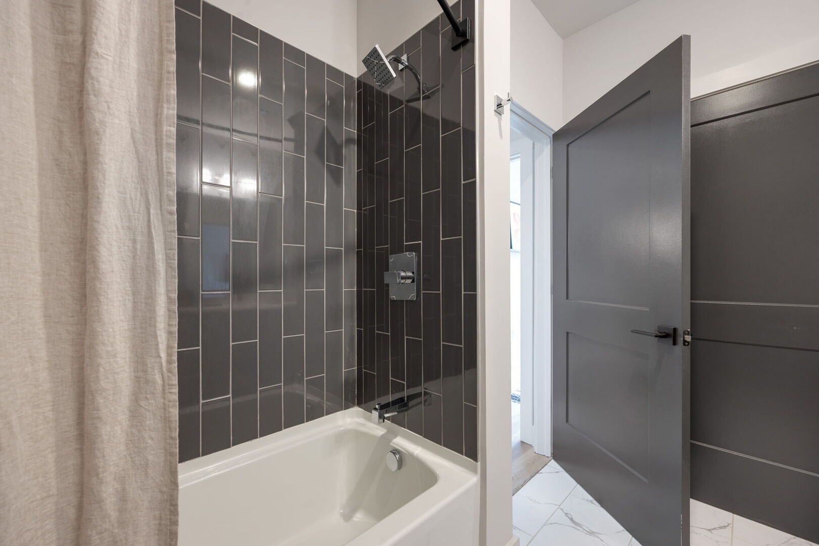 303 31st Ave, N Unit: 406