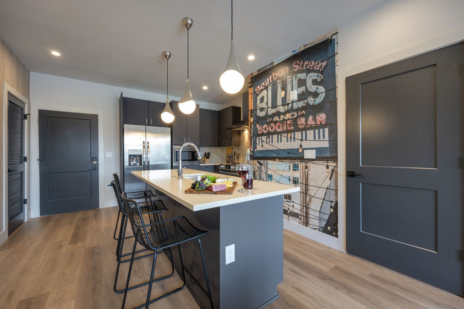 303 31st Ave, N Unit: 413