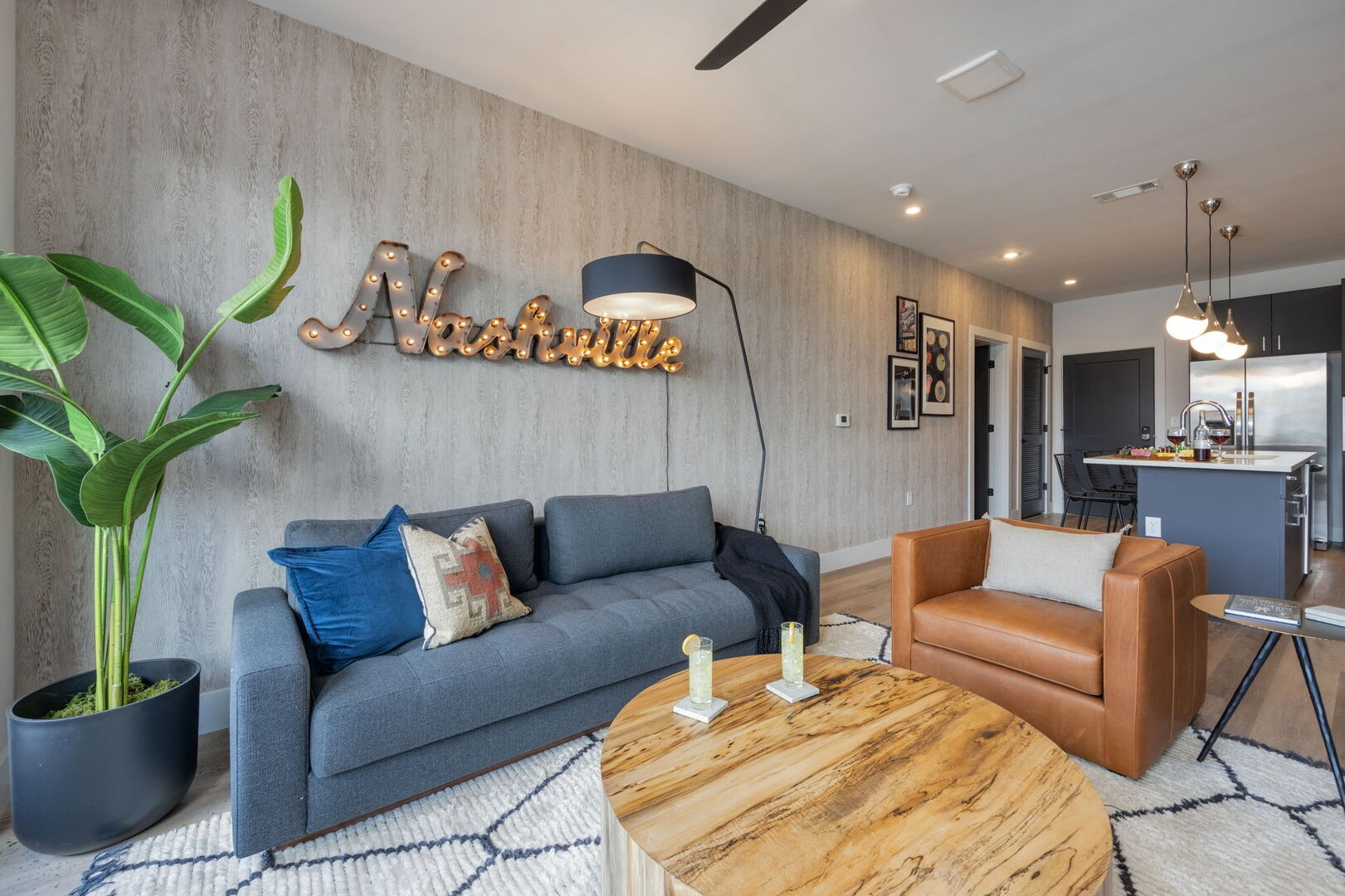 303 31st Ave, N Unit: 413