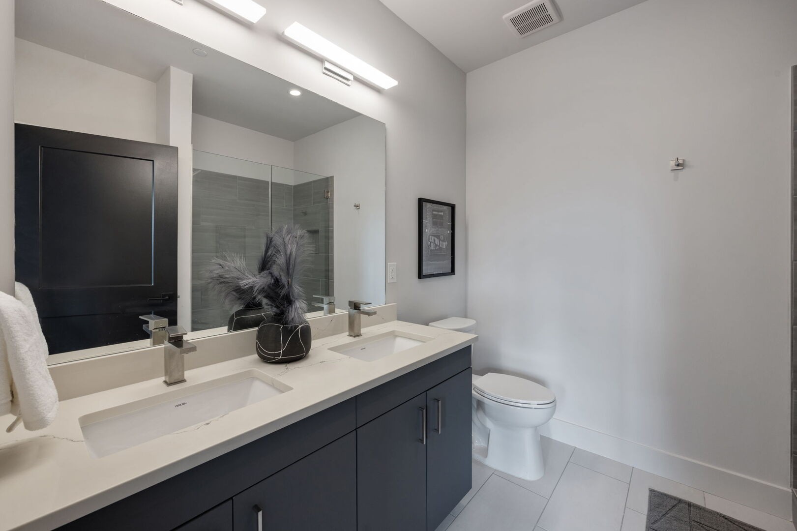 303 31st Ave, N Unit: 201
