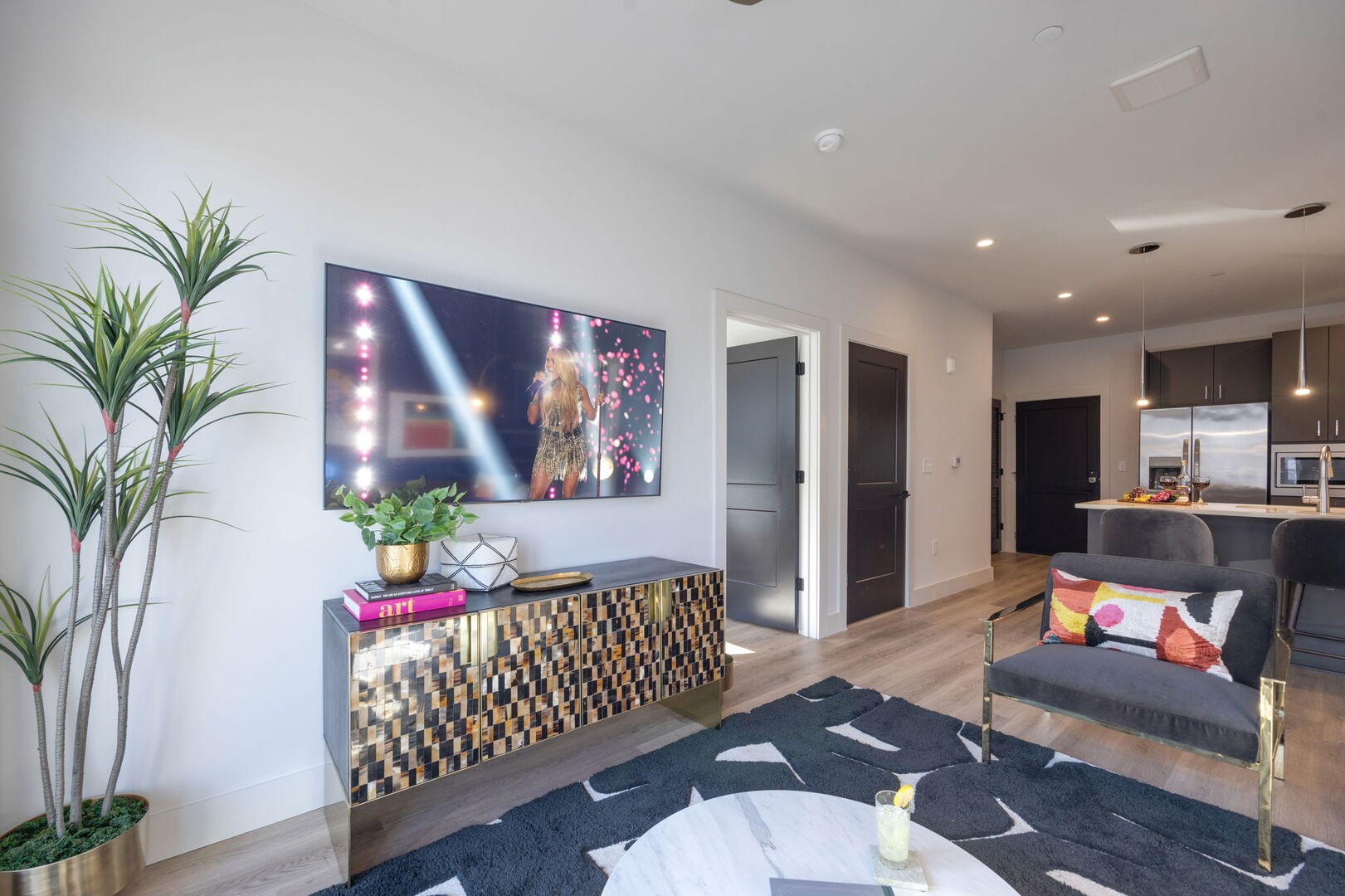 303 31st Ave, N Unit: 205