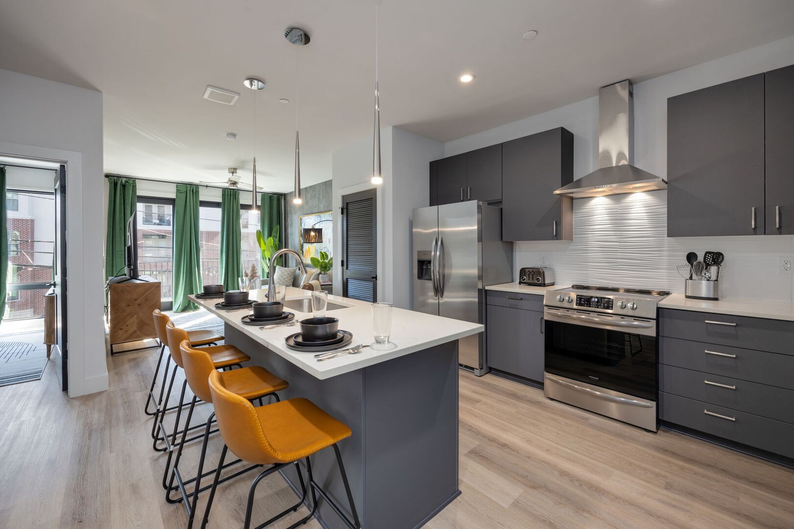 303 31st Ave, N Unit: 208