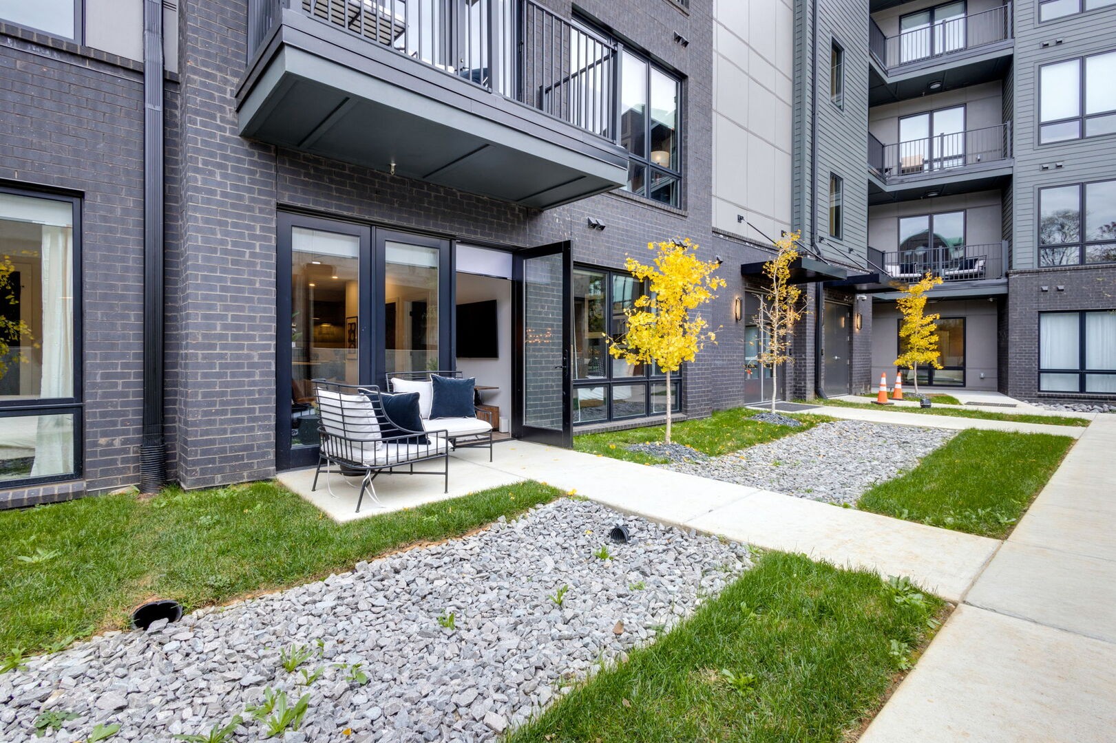 303 31st Ave, N Unit: 213