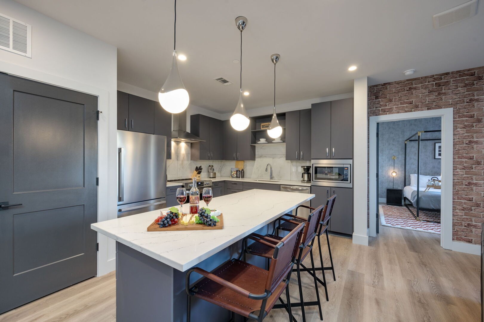 303 31st Ave, N Unit: 310