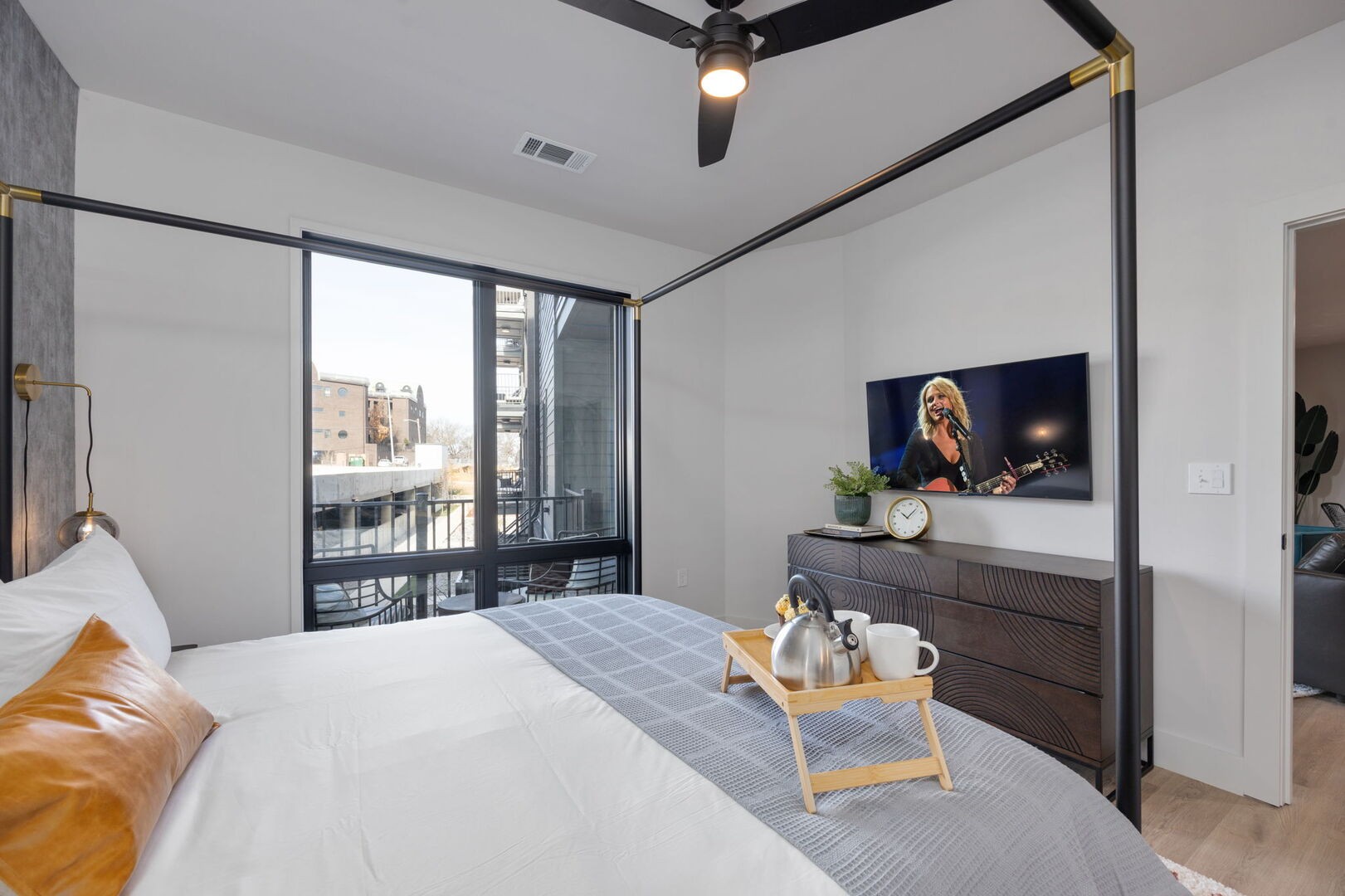 303 31st Ave, N Unit: 310