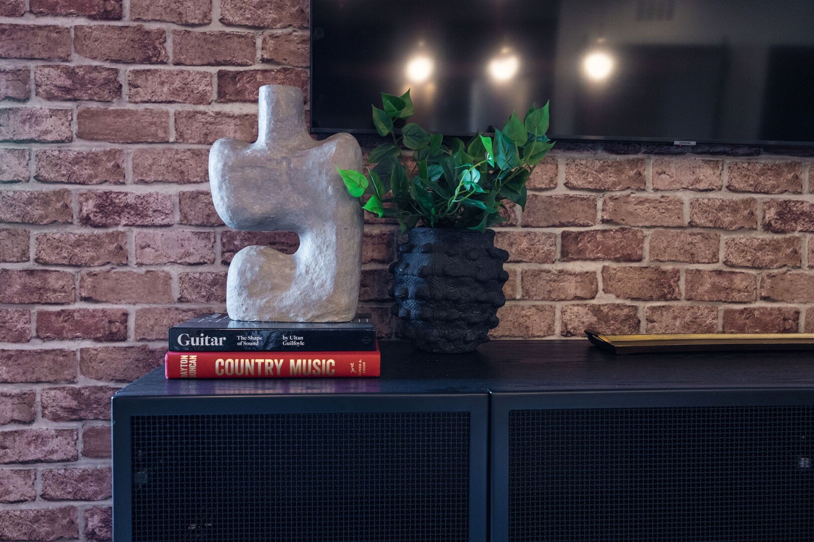 303 31st Ave, N Unit: 310