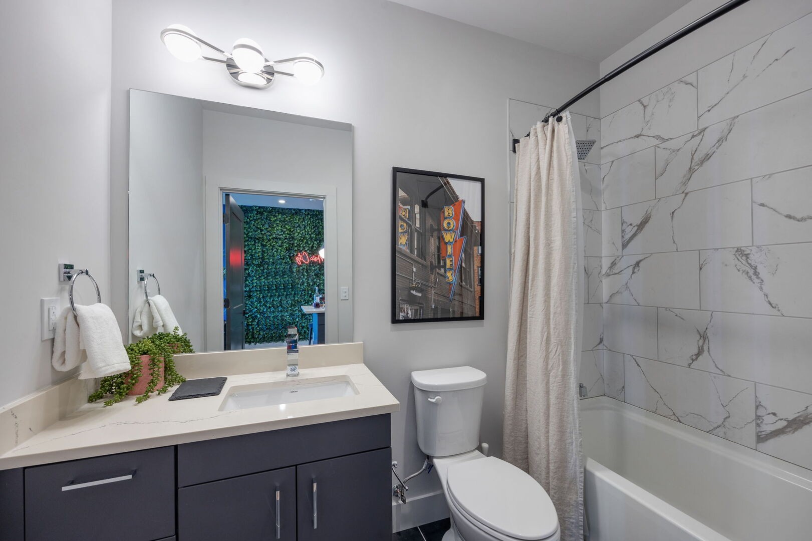 303 31st Ave, N Unit: 314